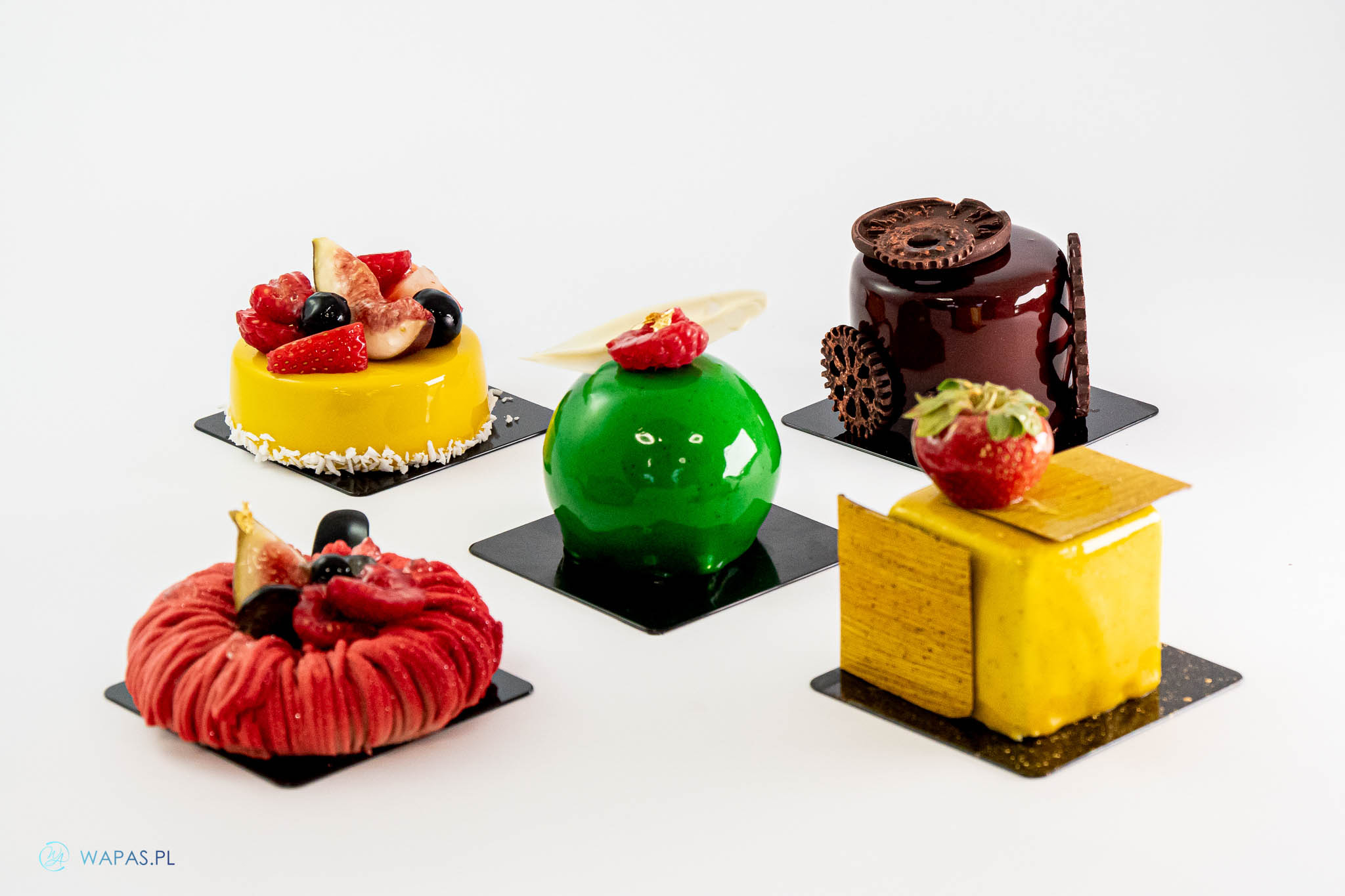 Szkolenia Cukiernicze Warsaw Academy of Pastry Arts - Torty i Monoporcje z Michałem Iwaniukiem