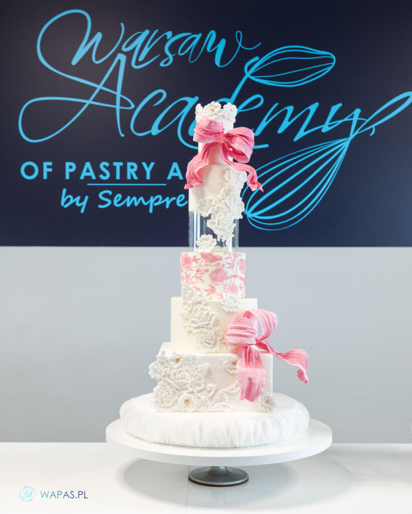 Szkolenia Cukiernicze Warsaw Academy of Pastry Arts - Torty Weselne z Iwoną Wendel